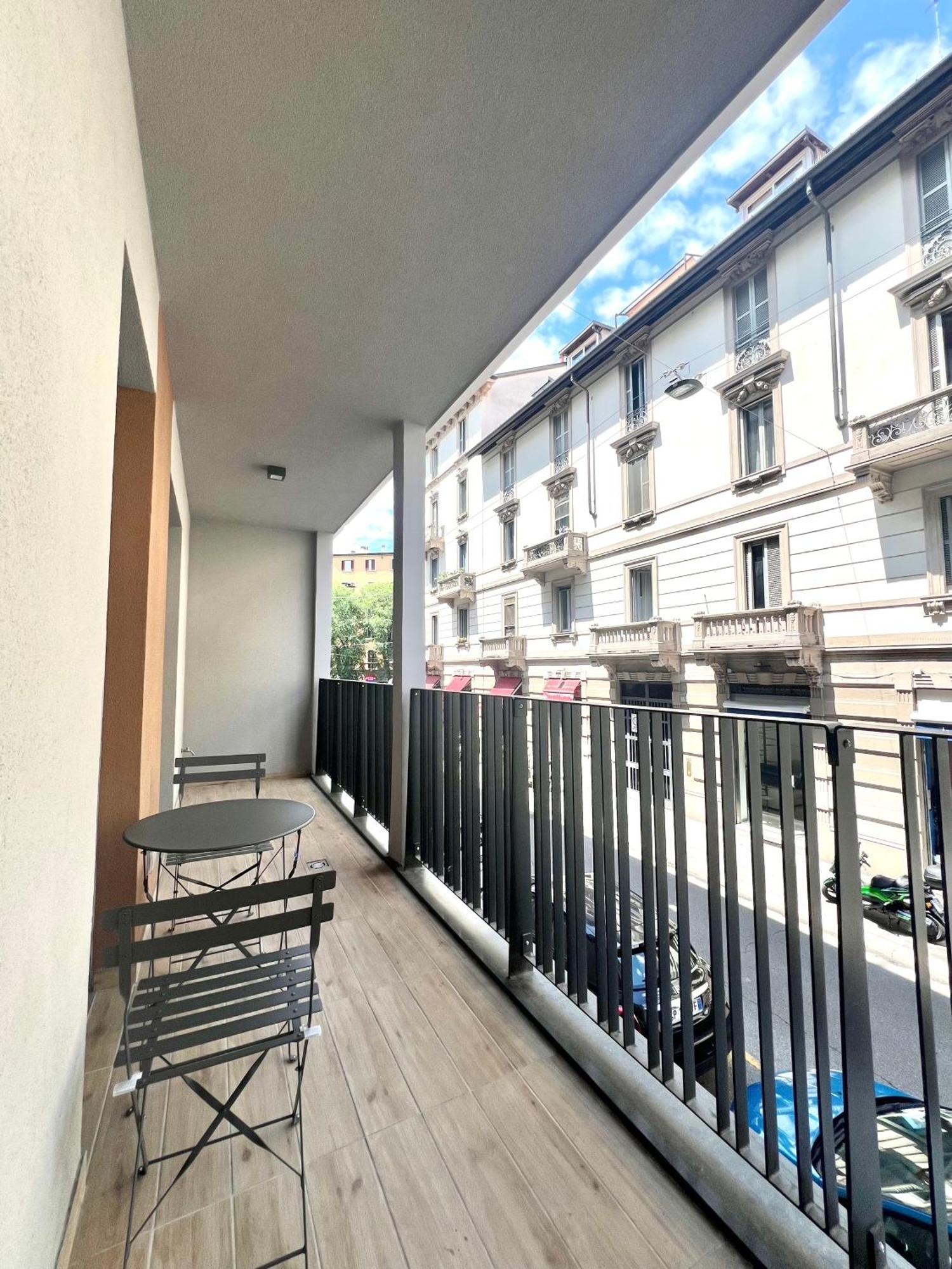 Comecasa Modern Terraced & Palestra Apartment Milaan Buitenkant foto