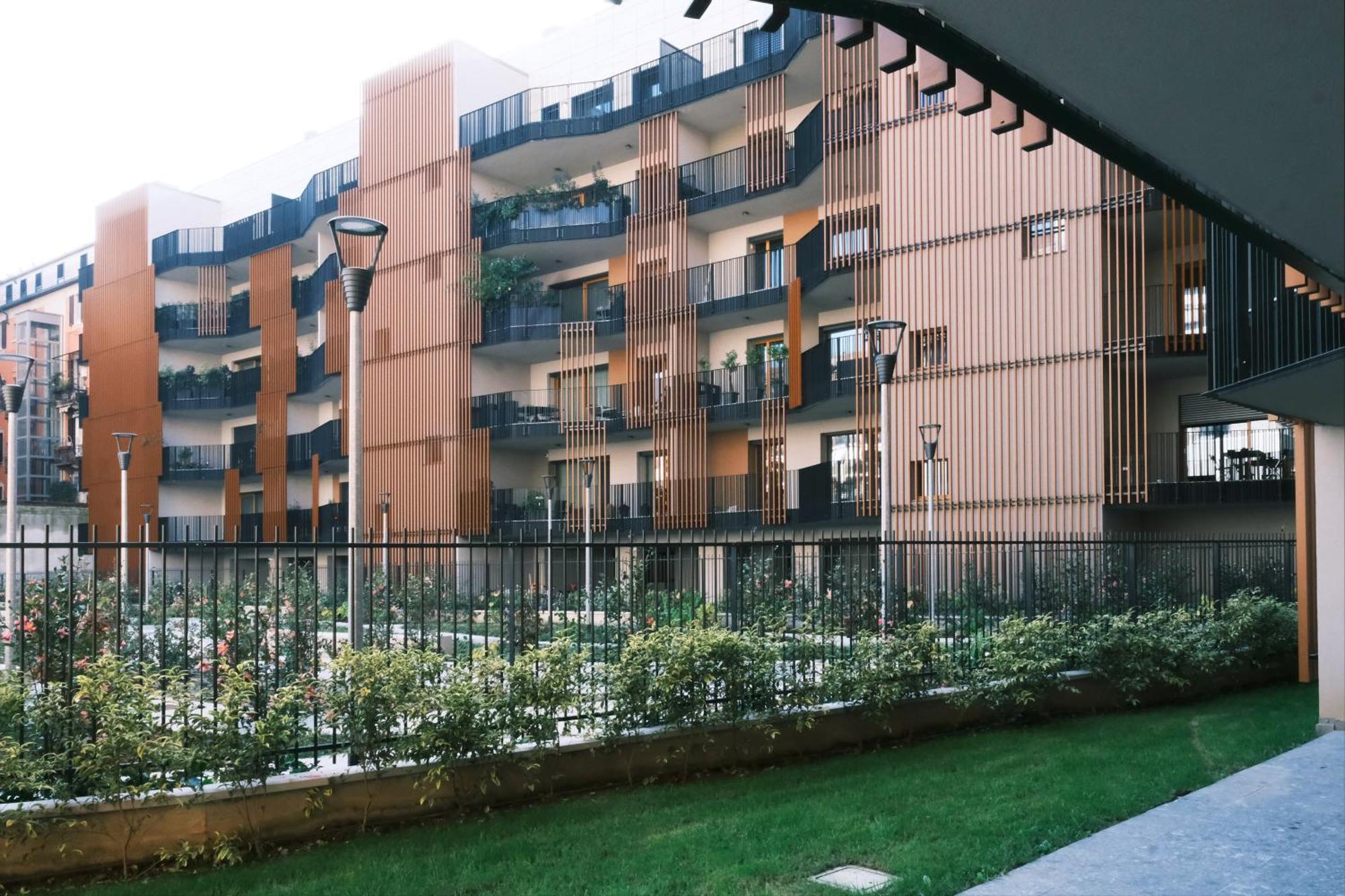 Comecasa Modern Terraced & Palestra Apartment Milaan Buitenkant foto