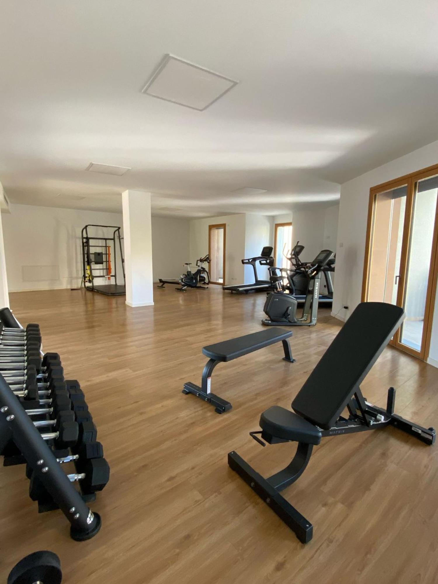 Comecasa Modern Terraced & Palestra Apartment Milaan Buitenkant foto